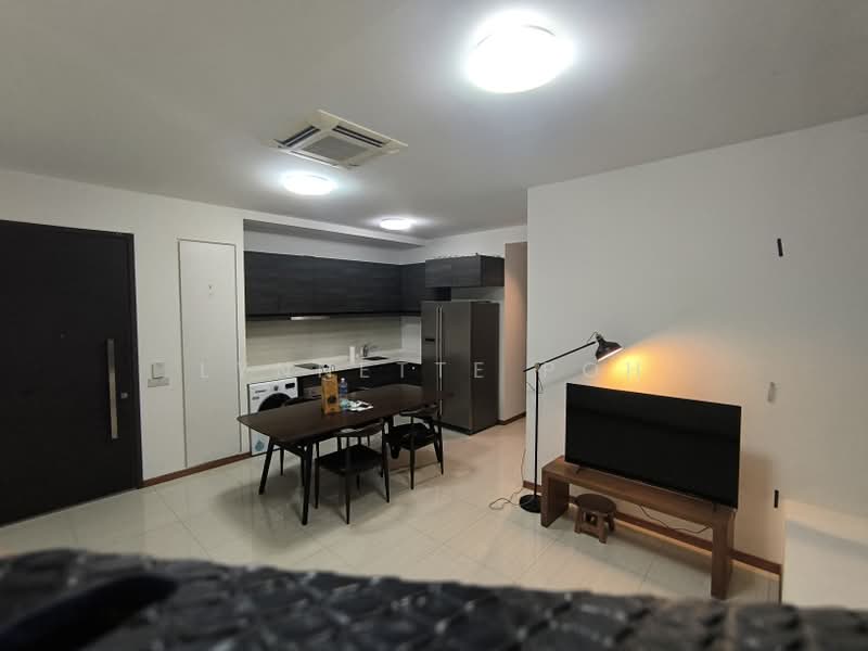 The Brooks I & The Brooks II, 60 Springside Walk, 2 Bedrooms, 710 sqft, Apartment For Rent, by Lynnette Poh, 60245802 - Kitchen - PropertyGuru.com.sg