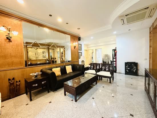 Gold Coast Condo