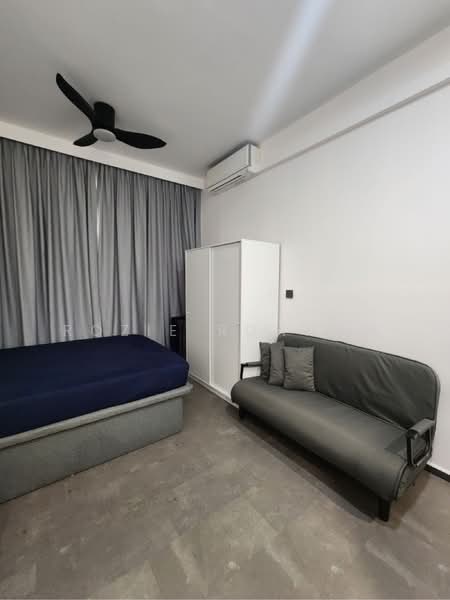 Heron Bay, 51 Upper Serangoon View, 1 Bedroom, 300 sqft, Executive Condominium For Rent, by Rozie Rohman, 60245826 - PropertyGuru.com.sg