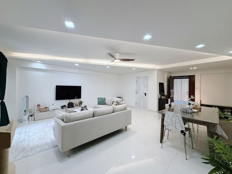 For Sale - 325C Sengkang East Way