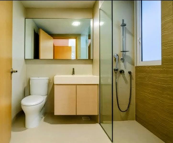 Waterview, 73 Tampines Avenue 1, 3 Bedrooms, 926 sqft, Condominium For Sale, by Jessie Lee, 60245856 - Bathroom - PropertyGuru.com.sg