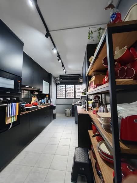 513 Hougang Avenue 10, 513 Hougang Avenue 10, 3 Bedrooms, 904 sqft, HDB Flat For Sale, by Al Jufrey, 60245892 - Kitchen - PropertyGuru.com.sg