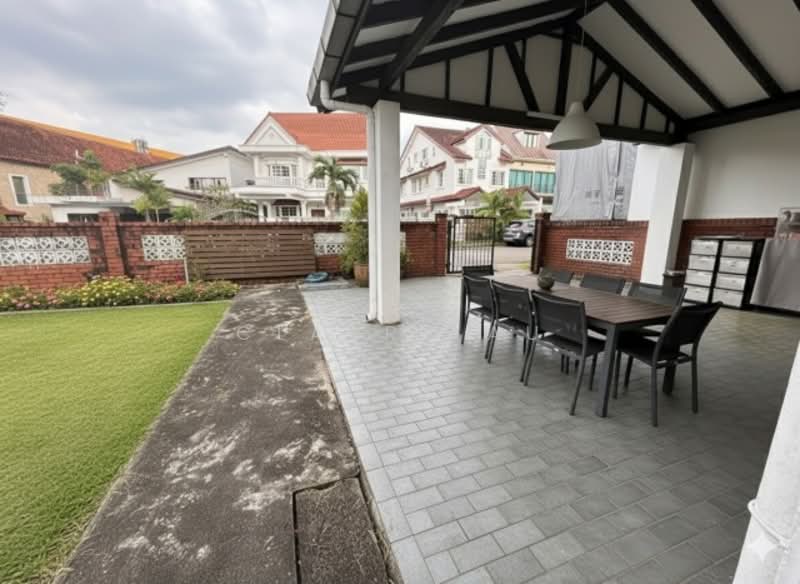 For Sale - BIG Plot Corner Terrace | Can Sub-divide @ Sembawang Hills Estate