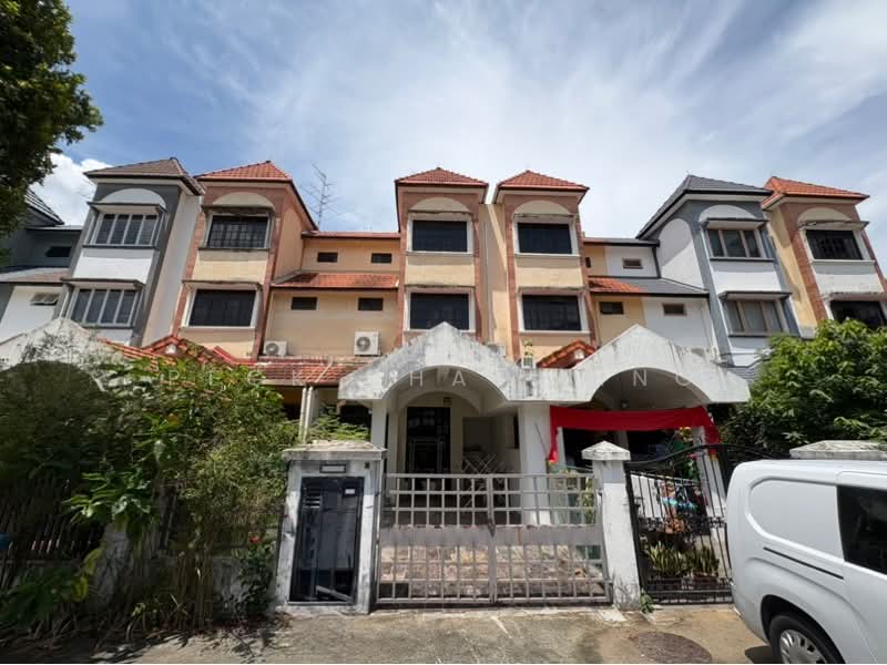 For Sale - Llyn Gardens