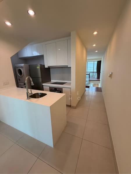 The Rochester Residences, 33 Rochester Drive, 1 Bedroom, 1,281 sqft, Apartment For Sale, by June Leng Yee Hoe, 60246109 - PropertyGuru.com.sg