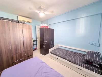 For Sale - 208 Yishun Street 21