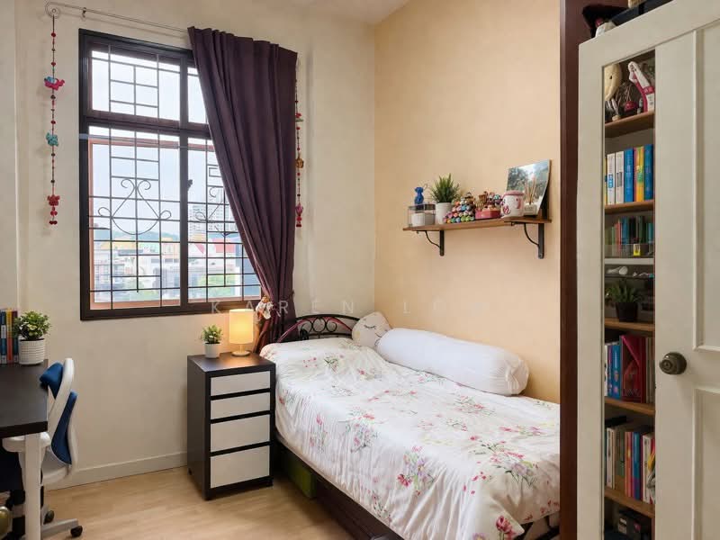 High Oak Condo, 11 Toh Tuck Road, 3 Bedrooms, 980 sqft, Condominium For Sale, by Karen Low, 60246136 - PropertyGuru.com.sg