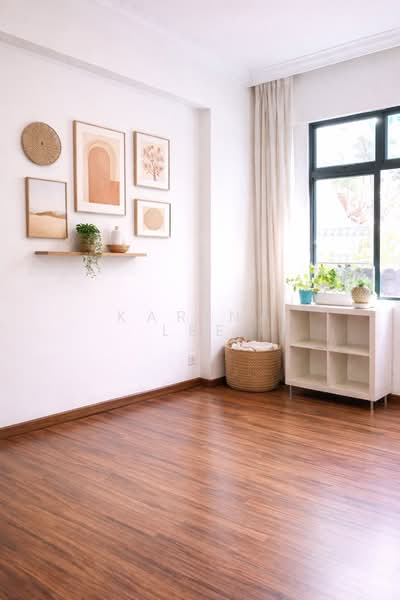 Hillview Green, 61 Hume Avenue, 2 Bedrooms, 1,173 sqft, Condominium For Sale, by Karina Lee, 60246173 - Bedroom - PropertyGuru.com.sg