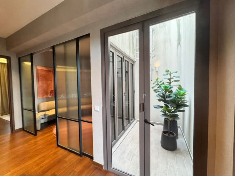 ParkSuites, 18-32 Holland Grove Road, 4 Bedrooms, 3,068 sqft, Condominium For Sale, by Madeline Phua 潘美珊, 60246394 - PropertyGuru.com.sg