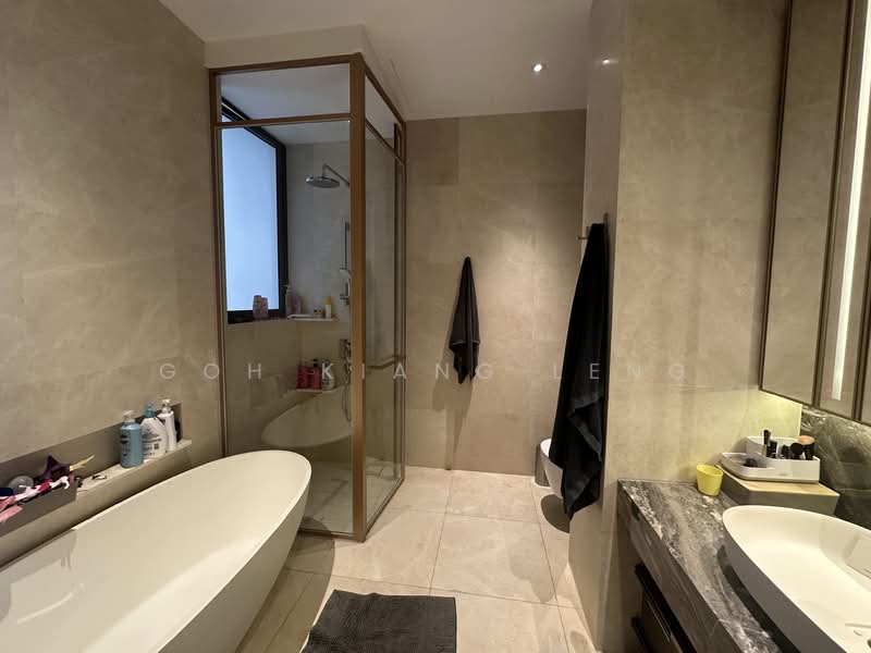 The Avenir, 8 River Valley Close, 3 Bedrooms, 1,528 sqft, Condominium For Sale, by Goh Kiang Leng, 60246406 - Bathroom - PropertyGuru.com.sg