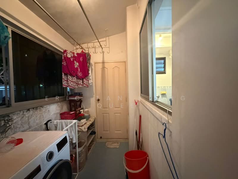 702 Yishun Avenue 5, 702 Yishun Avenue 5, 2 Bedrooms, 775 sqft, HDB Flat For Sale, by Eric Tan Siang Quee, 60246464 - PropertyGuru.com.sg