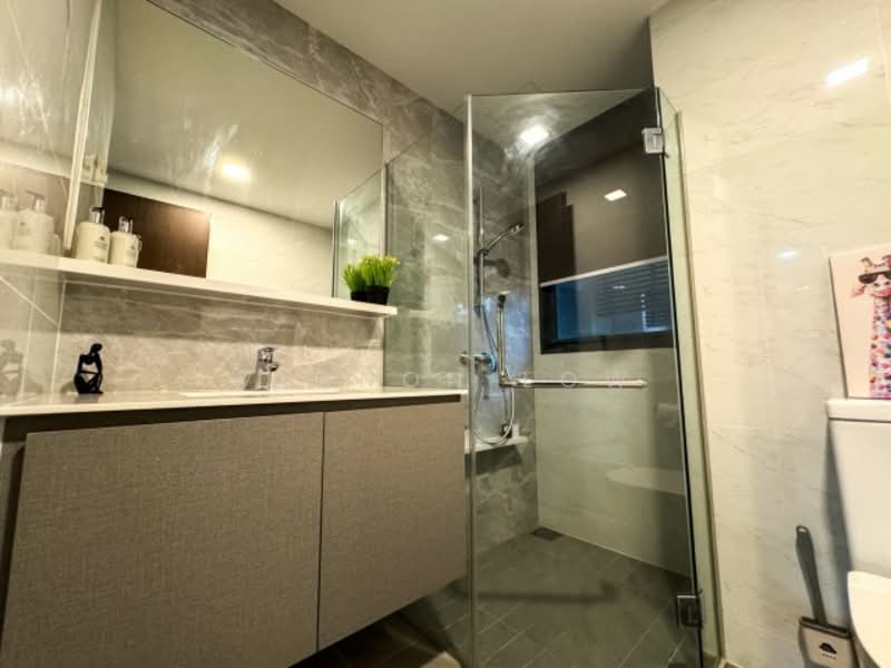 The Brownstone, 158 Canberra Drive, 3 Bedrooms, 980 sqft, Executive Condominium For Sale, by Vernon Low, 60246487 - PropertyGuru.com.sg