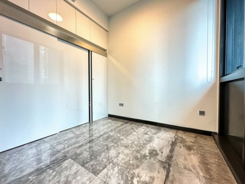 Midtown Bay, 122 Beach Road, 1 Bedroom, 409 sqft, Condominium For Sale, by Vernon Low, 60246498 - PropertyGuru.com.sg