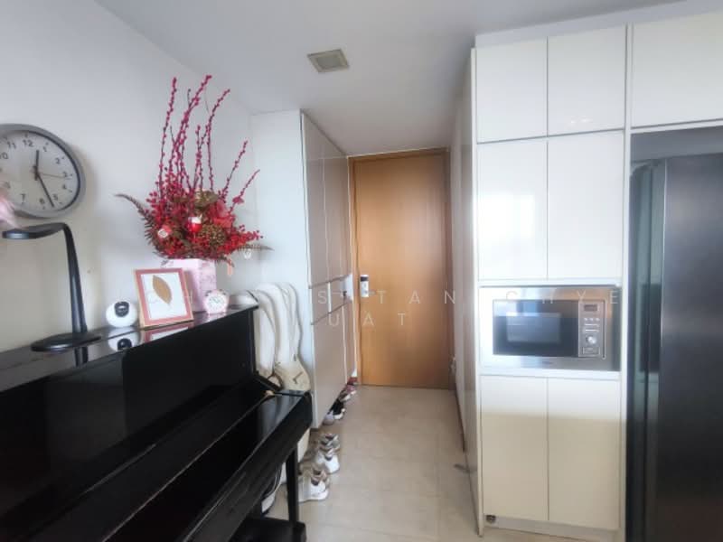 Vista Residences, 28 Jalan Datoh, 3 Bedrooms, 1,173 sqft, Condominium For Rent, by Nicholas Tan Chye Huat, 60246504 - PropertyGuru.com.sg