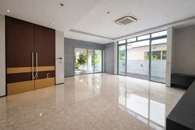 For Rent - Island Park