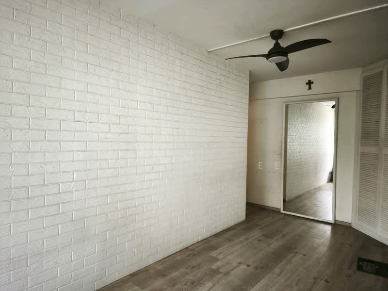 43A Sims Drive, 43A Sims Drive, 4 Bedrooms, 1,163 sqft, HDB Flat For Sale, by Jonathan Ee, 60246542 - living dining area - PropertyGuru.com.sg