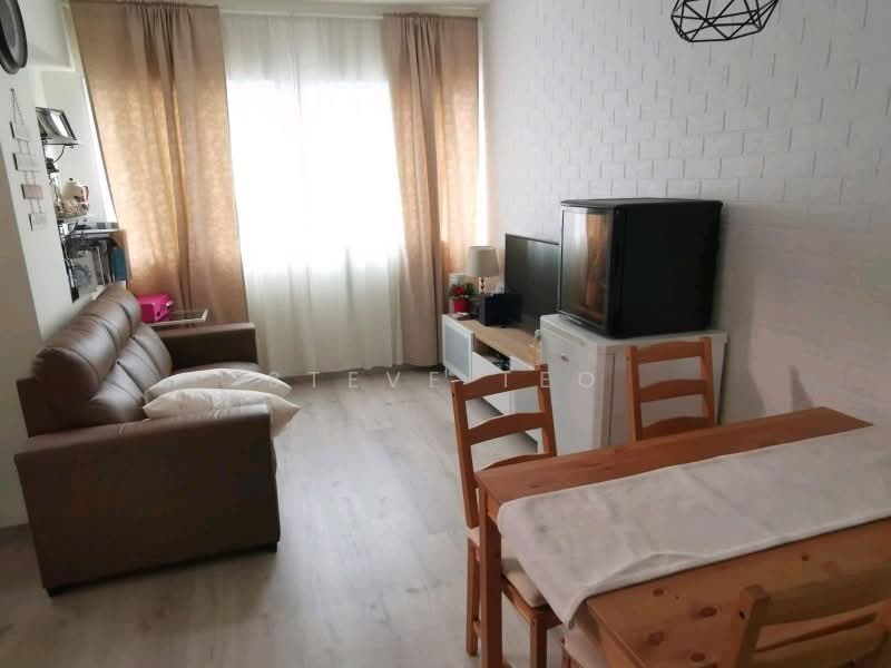 43A Sims Drive, 43A Sims Drive, 4 Bedrooms, 1,163 sqft, HDB Flat For Sale, by Steve Teo, 60246543 - living dining area - PropertyGuru.com.sg