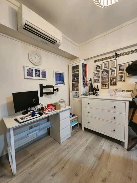 43A Sims Drive, 43A Sims Drive, 4 Bedrooms, 1,163 sqft, HDB Flat For Sale, by Steve Teo, 60246543 - master room - PropertyGuru.com.sg