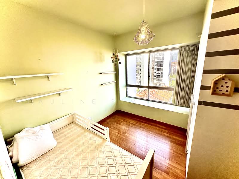 Waterford Residence, 23 Kim Yam Road, 2 Bedrooms, 1,055 sqft, Condominium For Sale, by Pauline Sim (沈梅梅), 60246569 - Bedroom - PropertyGuru.com.sg