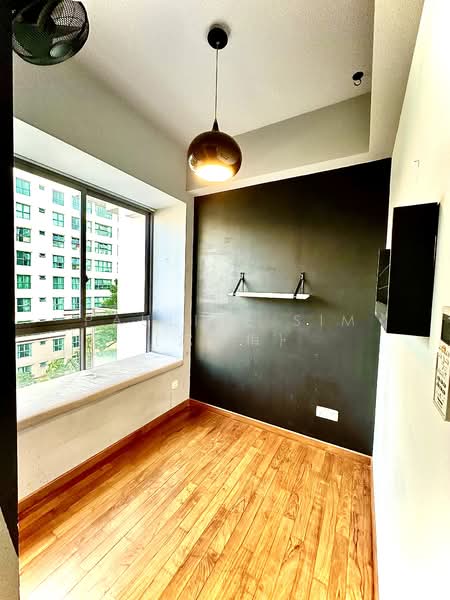 Waterford Residence, 23 Kim Yam Road, 2 Bedrooms, 1,055 sqft, Condominium For Sale, by Pauline Sim (沈梅梅), 60246569 - Interior - PropertyGuru.com.sg