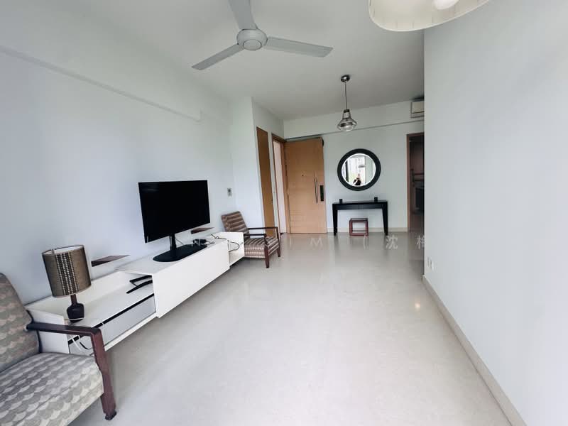 Waterford Residence, 23 Kim Yam Road, 2 Bedrooms, 1,055 sqft, Condominium For Sale, by Pauline Sim (沈梅梅), 60246569 - Living Room - PropertyGuru.com.sg