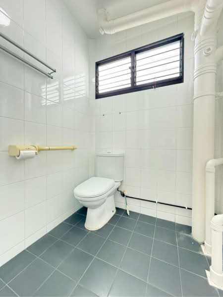 139 Yishun Ring Road, 139 Yishun Ring Road, 2 Bedrooms, 731 sqft, HDB Flat For Sale, by Rain Xie 谢燕瑜, 60246707 - PropertyGuru.com.sg