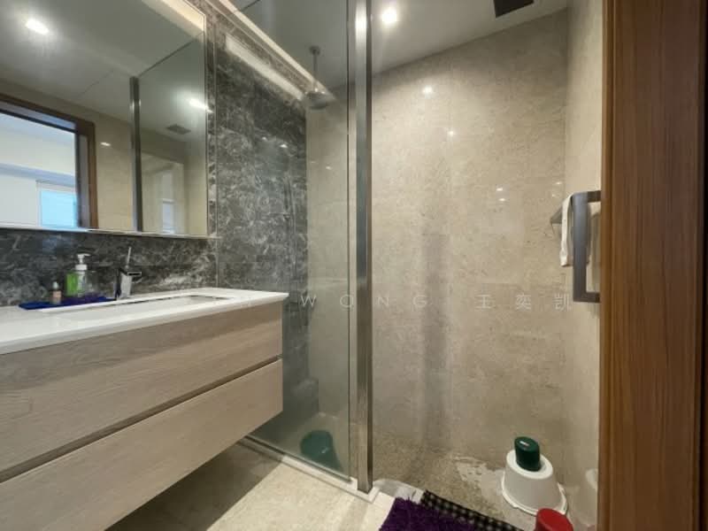 Watertown, 73 Punggol Central, 2 Bedrooms, 572 sqft, Condominium For Rent, by Kevin Wong 王奕凯, 60246723 - Bathroom - PropertyGuru.com.sg