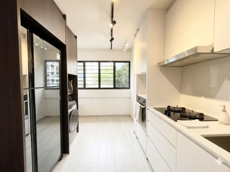 12 Pine Close, 12 Pine Close, 3 Bedrooms, 1,001 sqft, HDB Flat For Sale, by Randall Wee, 60246765 - PropertyGuru.com.sg