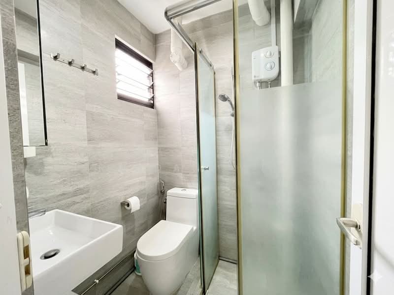 12 Pine Close, 12 Pine Close, 3 Bedrooms, 1,001 sqft, HDB Flat For Sale, by Randall Wee, 60246765 - PropertyGuru.com.sg