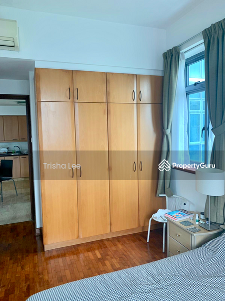 4-Door Wardrobe