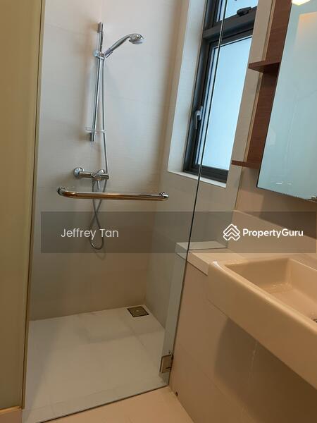 Soleil @ Sinaran, 6 Sinaran Drive, 3 Bedrooms, 1,098 sqft, Condominium For Rent, by Jeffrey Tan, 6389534 - common shower screen - PropertyGuru.com.sg