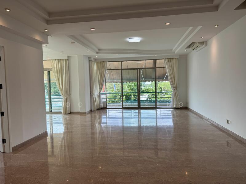 For Rent - Maple Woods