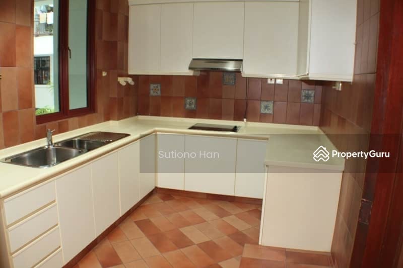 Chancery Esquire, 8 Chancery Lane, Newton / Novena, 2 Bedrooms, 1,050 sqft, Condominium For Rent, by Sutiono Han, 7294368 - PropertyGuru.com.sg