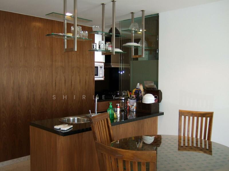 Dry Kitchen and Dining