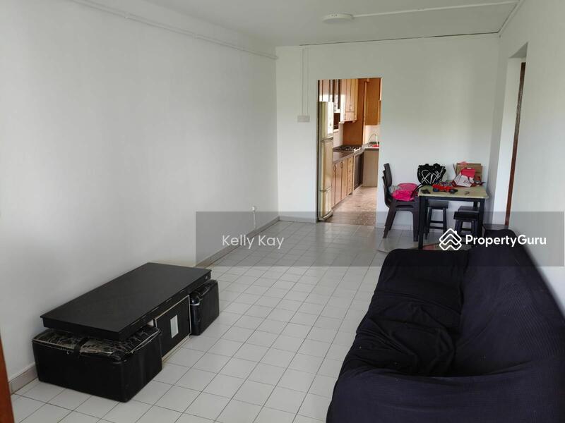 422 Bukit Batok West Avenue 2, 422 Bukit Batok West Avenue 2, 2 Bedrooms, 732 sqft, HDB Flat For Rent, by Kelly Kay, 7360839 - PropertyGuru.com.sg