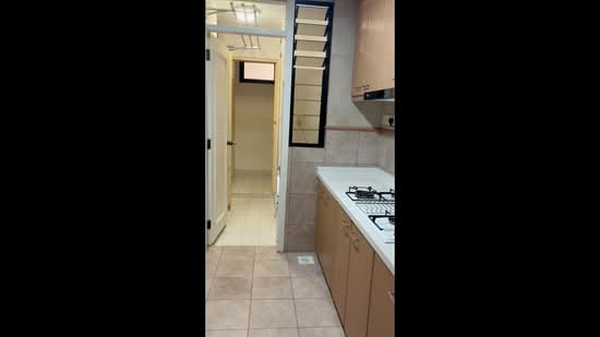 Seasons View, 5 Pemimpin Drive, 3 Bedrooms, 1,152 sqft, Condominium For Rent, by Jacquelyn Wong, 7367396 - PropertyGuru.com.sg