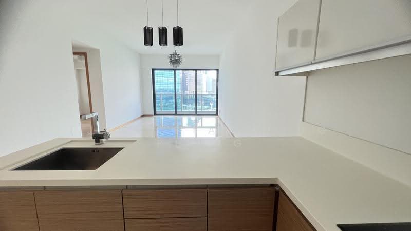 Marina Bay Residences, 18 Marina Boulevard, Boat Quay / Raffles Place / Marina, 2 Bedrooms, 1,227 sqft, Condominium For Rent, by (Jaz) Siaw Ping Phang, 7525388 - Living Room - PropertyGuru.com.sg