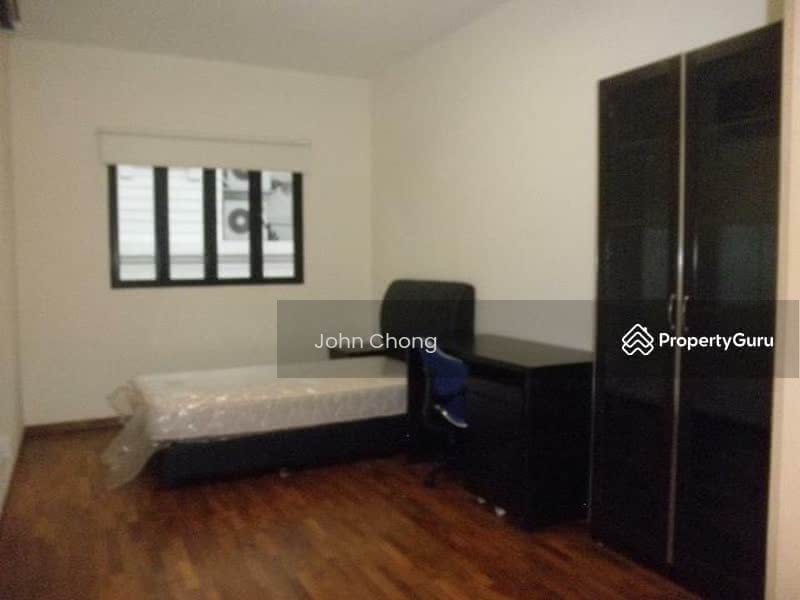 Bedroom 4 (currently unfurnished)