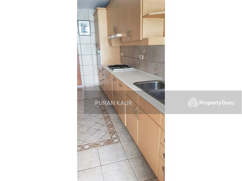 EASTWOOD GREEN, Eastwood Green, Bedok / Upper East Coast, 4 Bedrooms, 3,300 sqft, Semi-Detached House For Rent, by Puran Kaur, 779083 - Full kitchen - PropertyGuru.com.sg