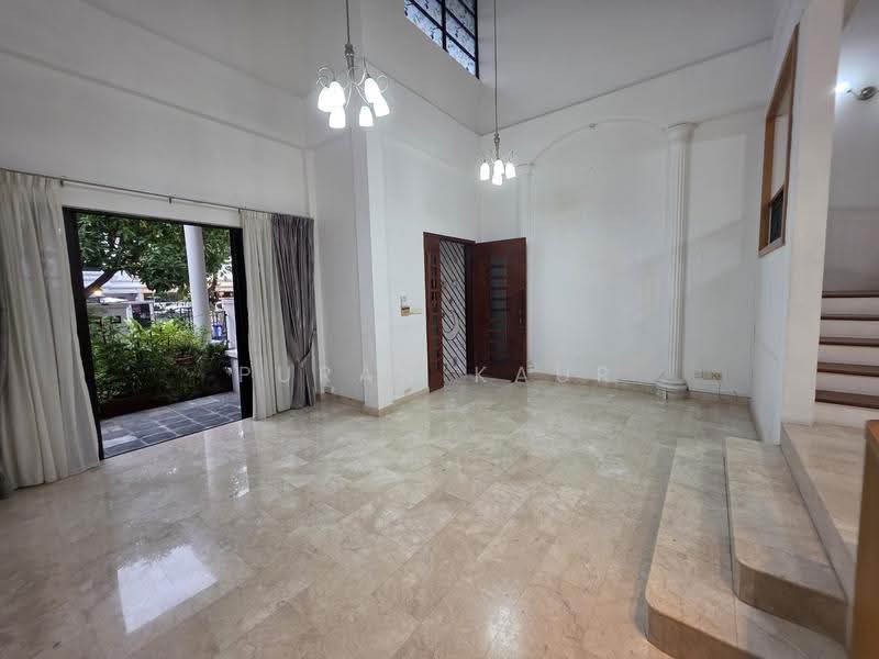 EASTWOOD GREEN, Eastwood Green, Bedok / Upper East Coast, 5 Bedrooms, 3,300 sqft, Semi-Detached House For Rent, by Puran Kaur, 779083 - Living Room - PropertyGuru.com.sg