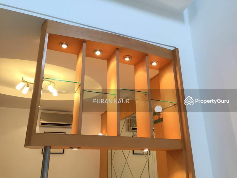 EASTWOOD GREEN, Eastwood Green, Bedok / Upper East Coast, 4 Bedrooms, 3,300 sqft, Semi-Detached House For Rent, by Puran Kaur, 779083 - Divider at Dining Room - PropertyGuru.com.sg