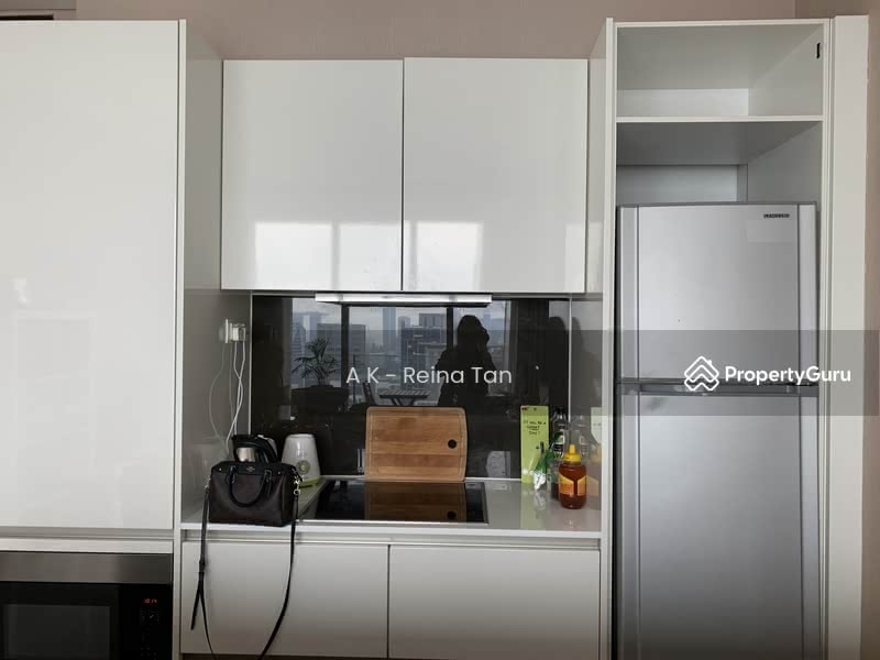 Scotts Square, 6 Scotts Road, 1 Bedroom, 635 sqft, Apartment For Rent, by Reina Tan, 7856755 - PropertyGuru.com.sg