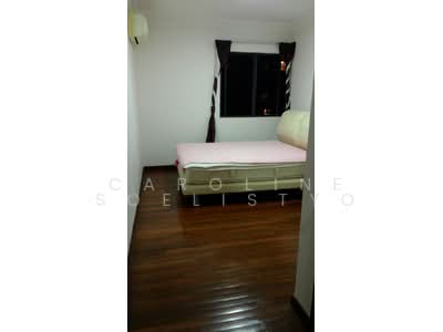 For Rent - East View