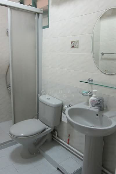 458 Choa Chu Kang Avenue 4, 458 Choa Chu Kang Avenue 4, 3 Bedrooms, 1,324 sqft, HDB Flat For Rent, by Chua Peggy, 8194565 - PropertyGuru.com.sg