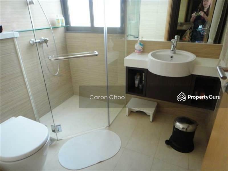Hillcrest Villa, 9B Hillcrest Road, 5 Bedrooms, 3,100 sqft, Good Class Bungalow For Rent, by Caron Choo, 8197782 - guest room toilet - PropertyGuru.com.sg