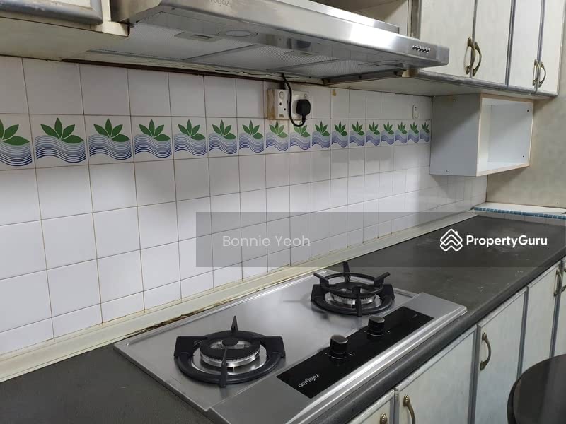 Newly installed hob and hood