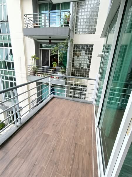 NassimVille an unique 3 bedrooms unit at 11 Nassim Road, 11 Nassim Road, 3 Bedrooms, 1,520 sqft, Condominium For Rent, by Chong Ming Siong Robin, 8492601 - Balcony  - PropertyGuru.com.sg