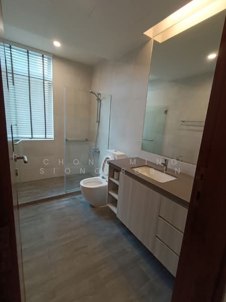 NassimVille an unique 3 bedrooms unit at 11 Nassim Road, 11 Nassim Road, 3 Bedrooms, 1,520 sqft, Condominium For Rent, by Chong Ming Siong Robin, 8492601 - Bathroom  - PropertyGuru.com.sg
