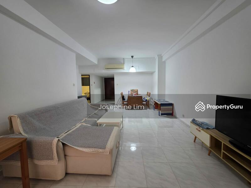 For Rent - International Plaza