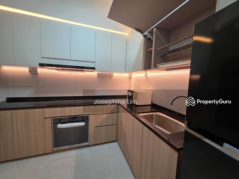 For Rent - International Plaza